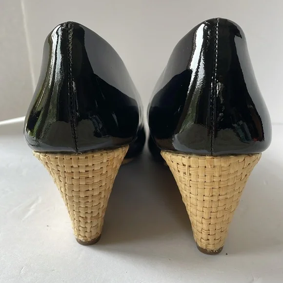 Franco Sarto shoes size 10 black patent leather wedge - Picture 3 of 10